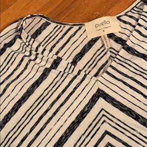 Blue and white slouchy tee